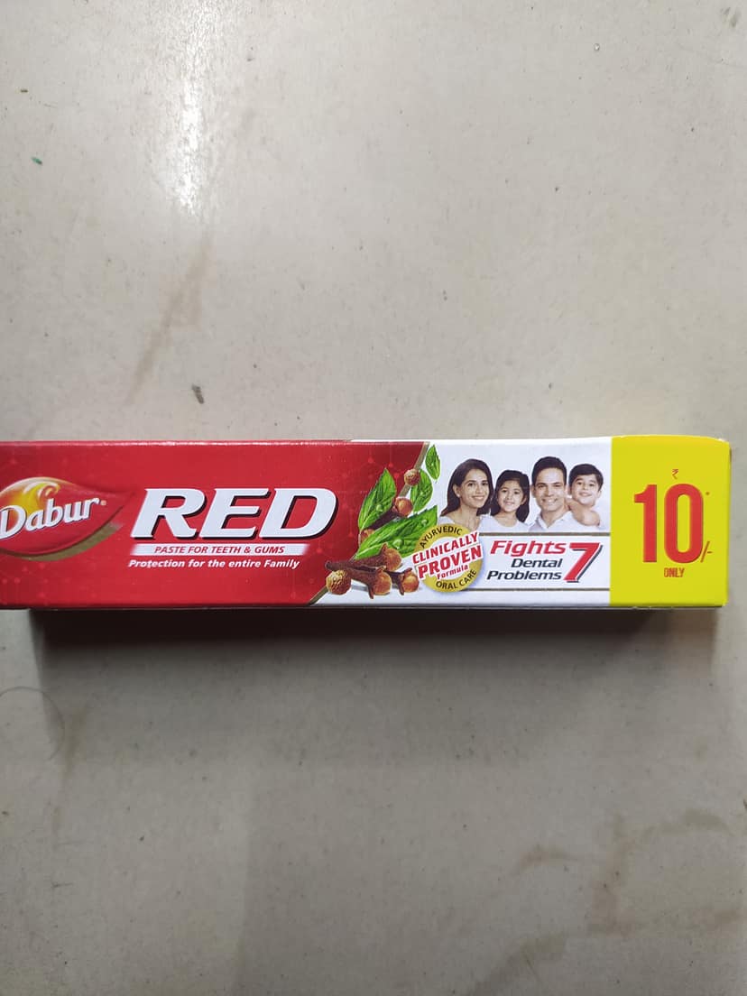 Dabur red Paste for teeth & gums