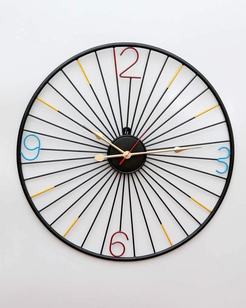 LIGHT ANGLE Metal Wall Decor and Hanging Clock (Gold_60 x 60 cm ) view 2