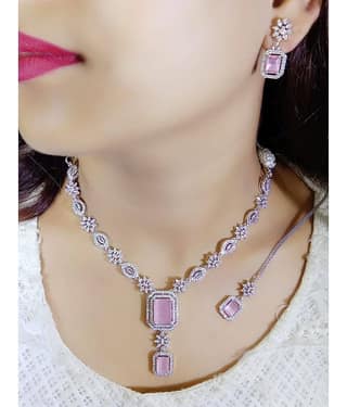 Ladymania Red Alloy Necklace Set ( Pack of 1 )