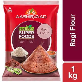 Aashirvaad Nature's Super Foods - Ragi Flour/Ragi Hittu, 1 Kg Pouch