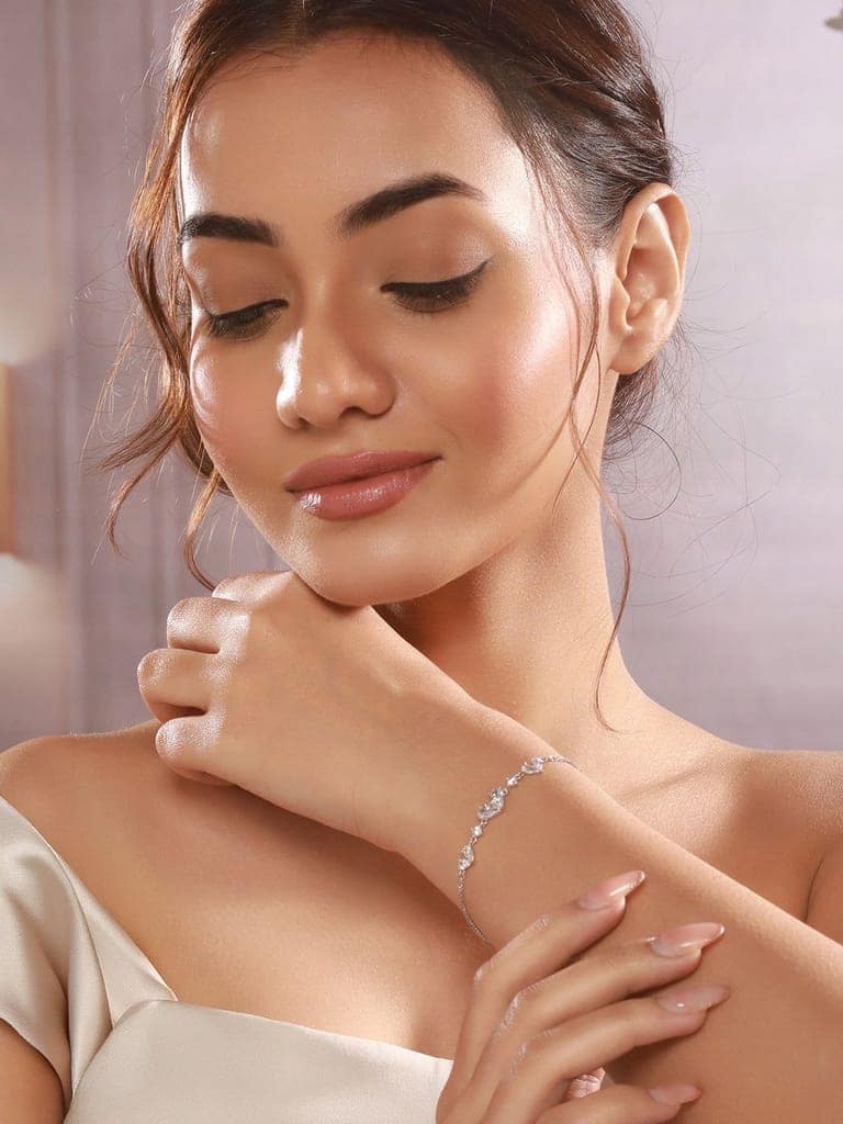 925 Sterling Silver Zircon Studded Heart Shaped Tennis Minimal Wraparound Bracelet view 3