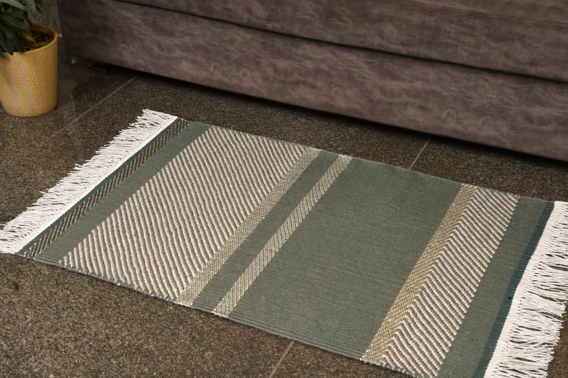 Unik Handwoven Rugs - Green view 2