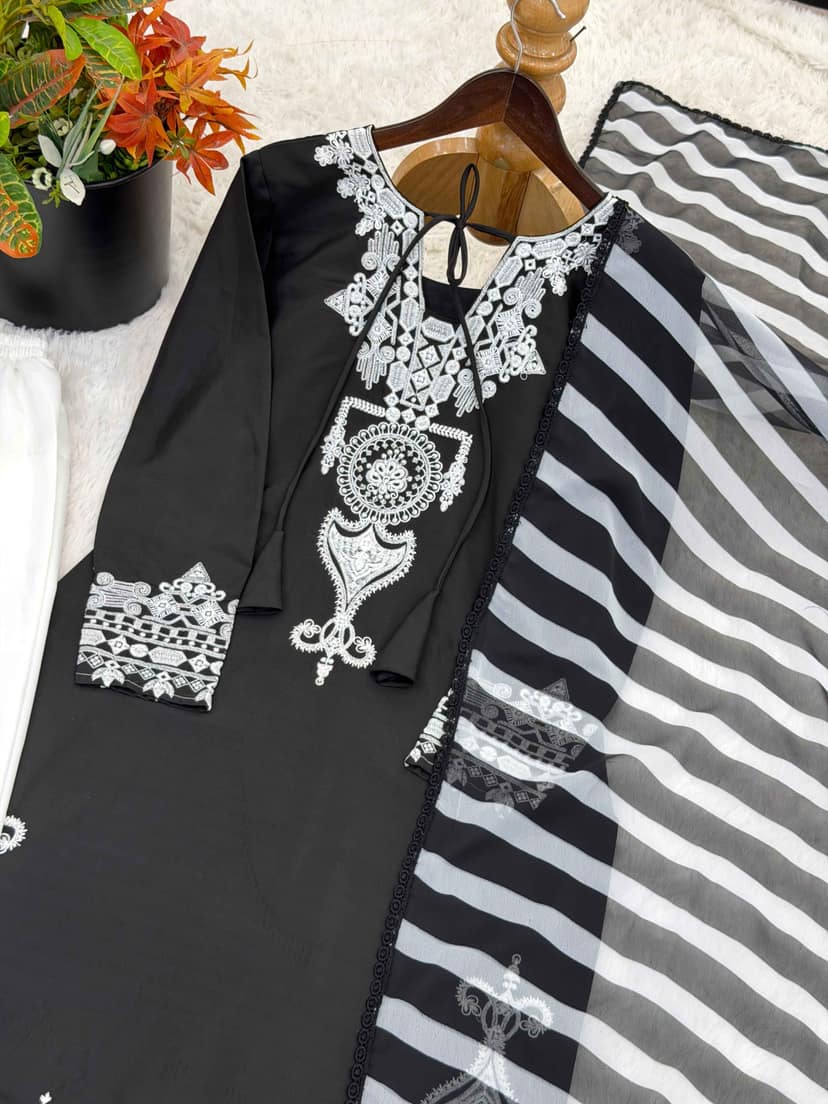 Natural Crepe Silk Farshi Suit view 2