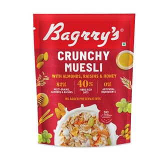 Bagrry's Crunchy Oat Clusters with Almonds Raisins and Honey Muesli 750 Gms