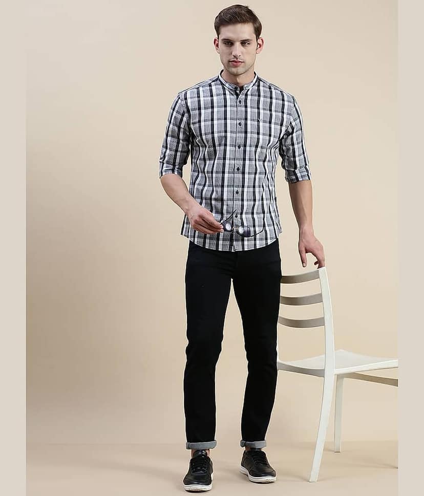Showoff Cotton Blend Regular Fit Checks Full Sleeves Men's Casual Shirt - Grey ( Pack of 1 ) view 5