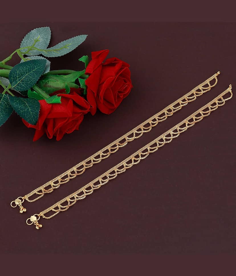Gold plated Classic Look Payal Anklet for Women And Girl