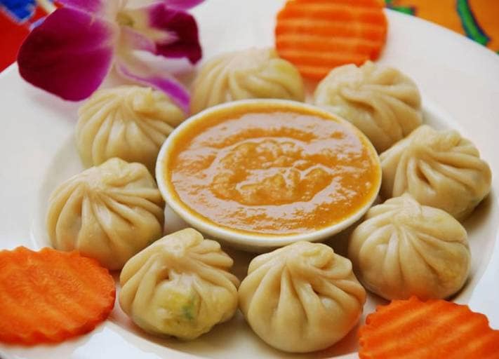 Steamed veg momos