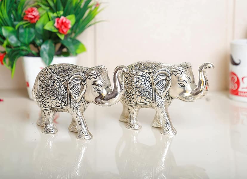 DreamKraft Elephant Metal Statue Small Size Silver Polish Set o f 2 Pcs view 2