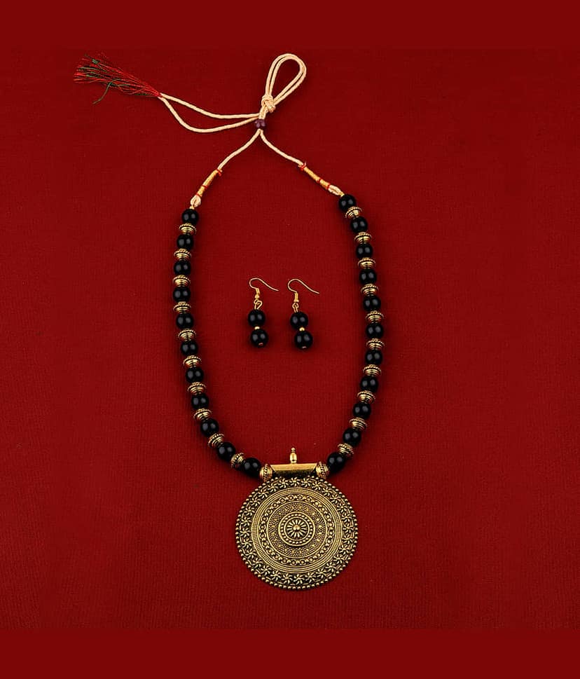 SILVERSHINE Traditional Designer Gold Oxidised Big Pendant Black Pearl mala set for Women girl view 2
