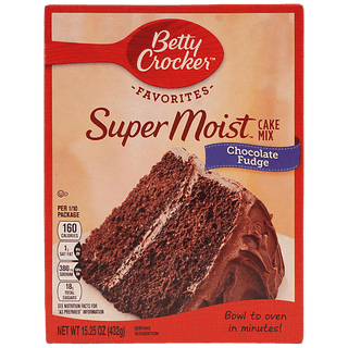 Betty Crocker Chocolate Fudge Cake Mix, 432 gm