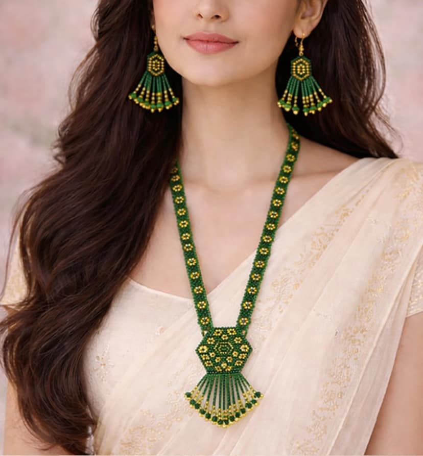Handcrafted Geometric Beaded Mangalsutra Set with Earrings view 6