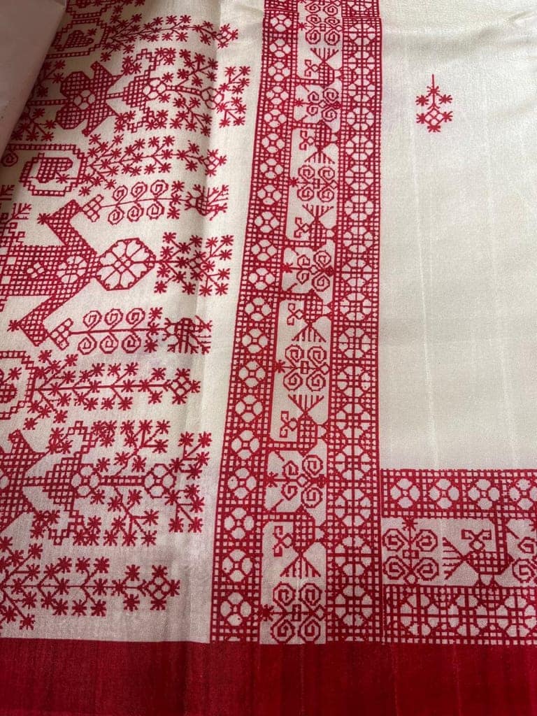 Bengali Red & White Saree view 3
