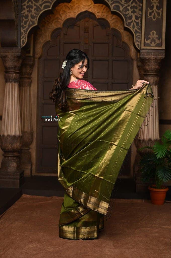 Parampara ~ Handloom Cotton Silk Saree with Golden Border in Mehendi Green view 3