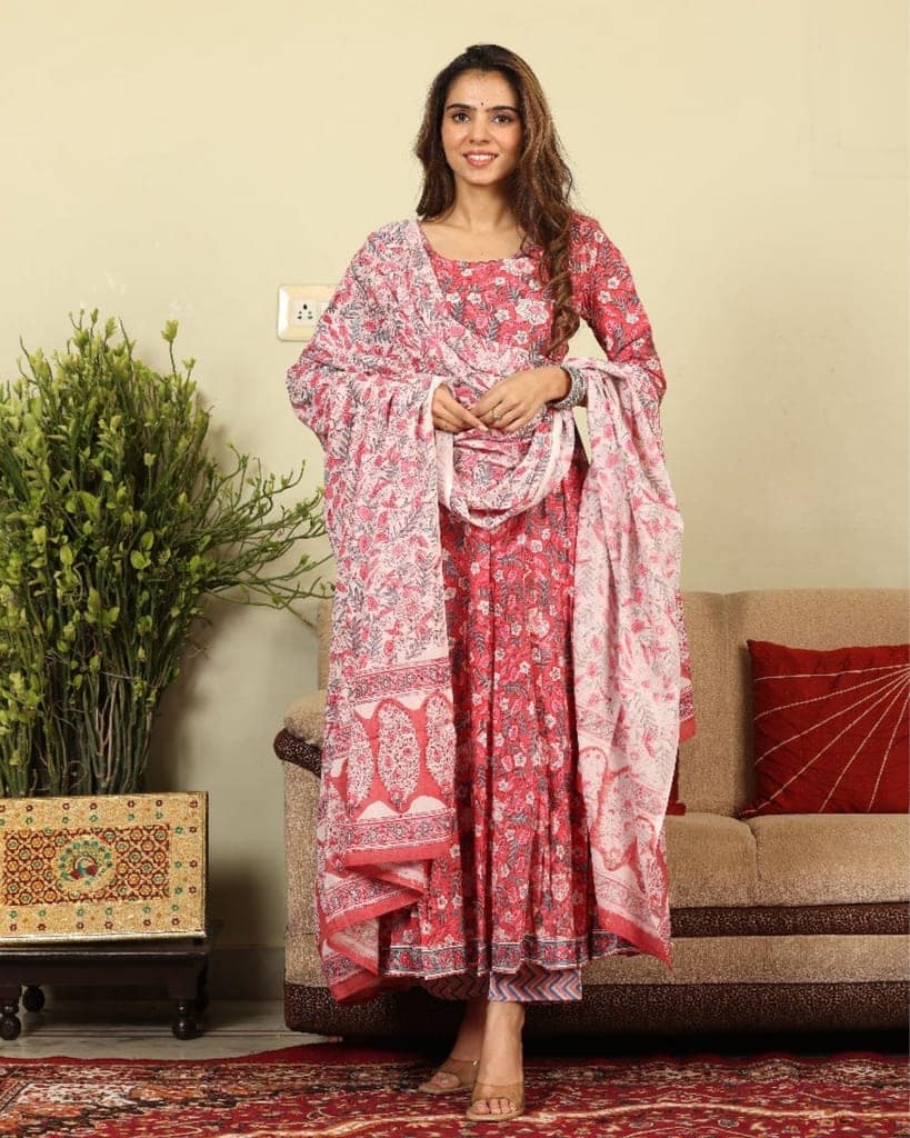 Anarakali Kurti Set Pink Color Bagru Handblock print with Mulmul Dupatta-8097 view 7
