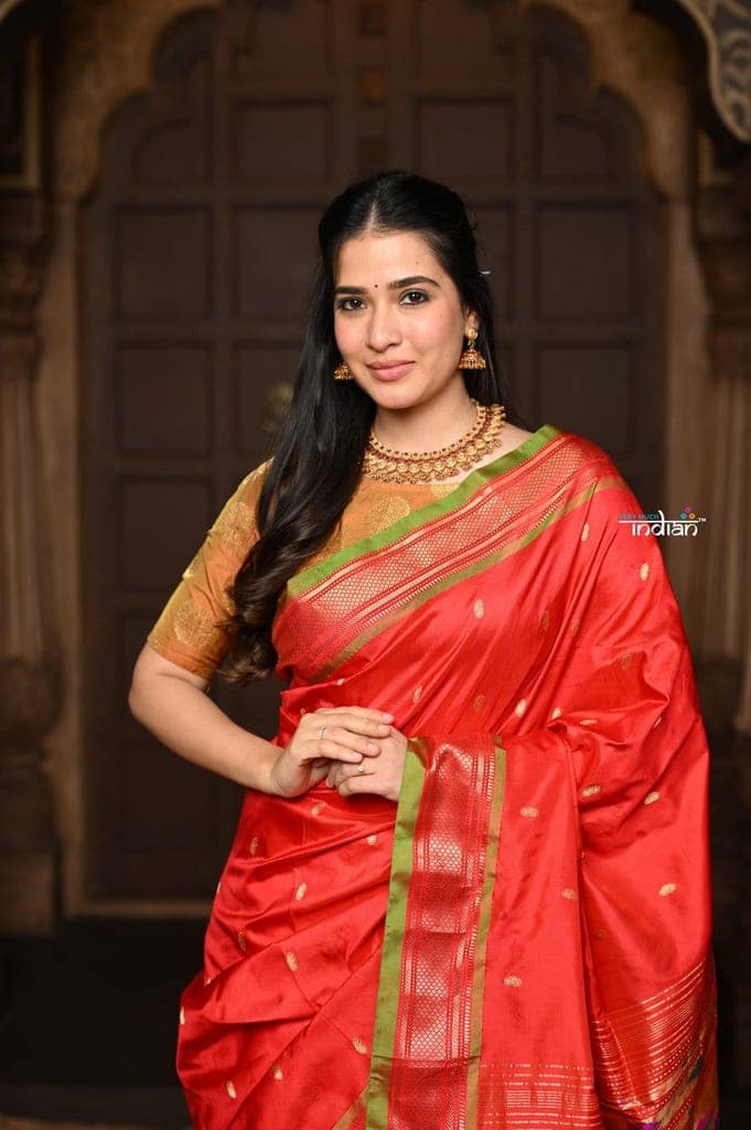 Parampara ~ Pure Silk Paithani - with Most Traditional Double Pallu in Red with Green Border view 5