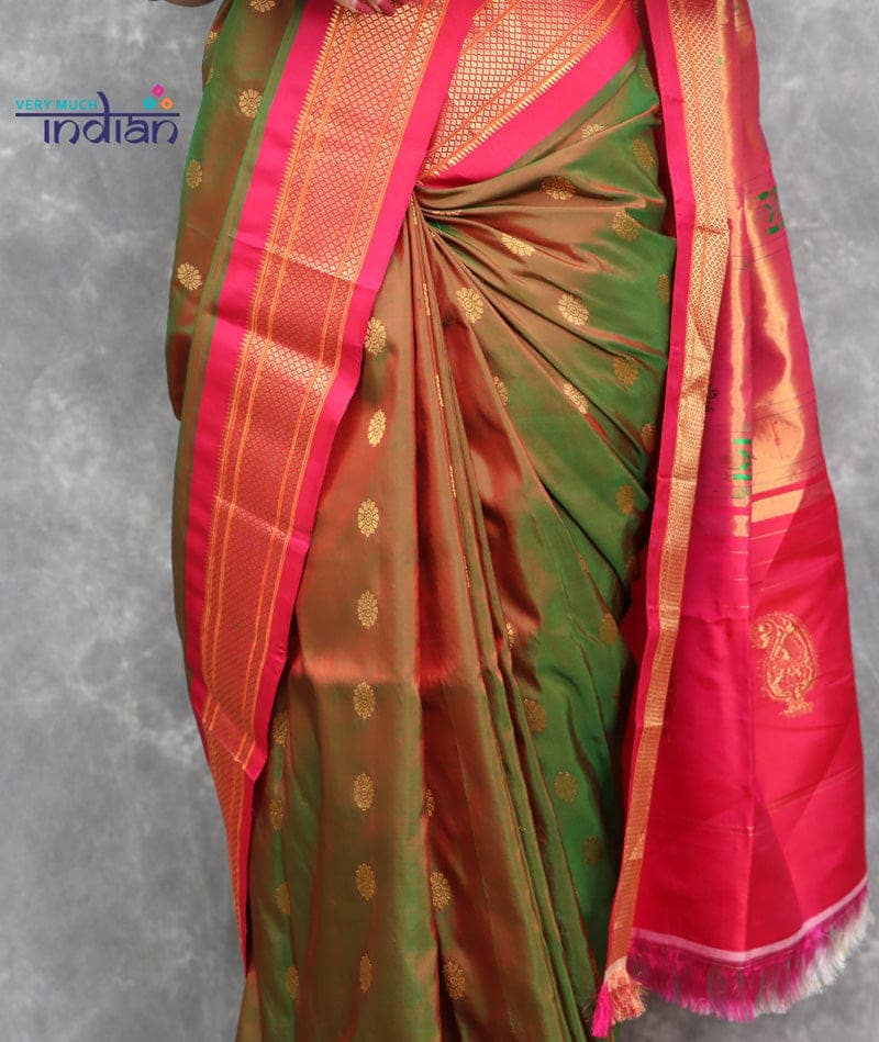 Rajsi~ Pure Silk Handloom - Maharani Paithani in dual shade of Olive Green and Magenta Border view 4