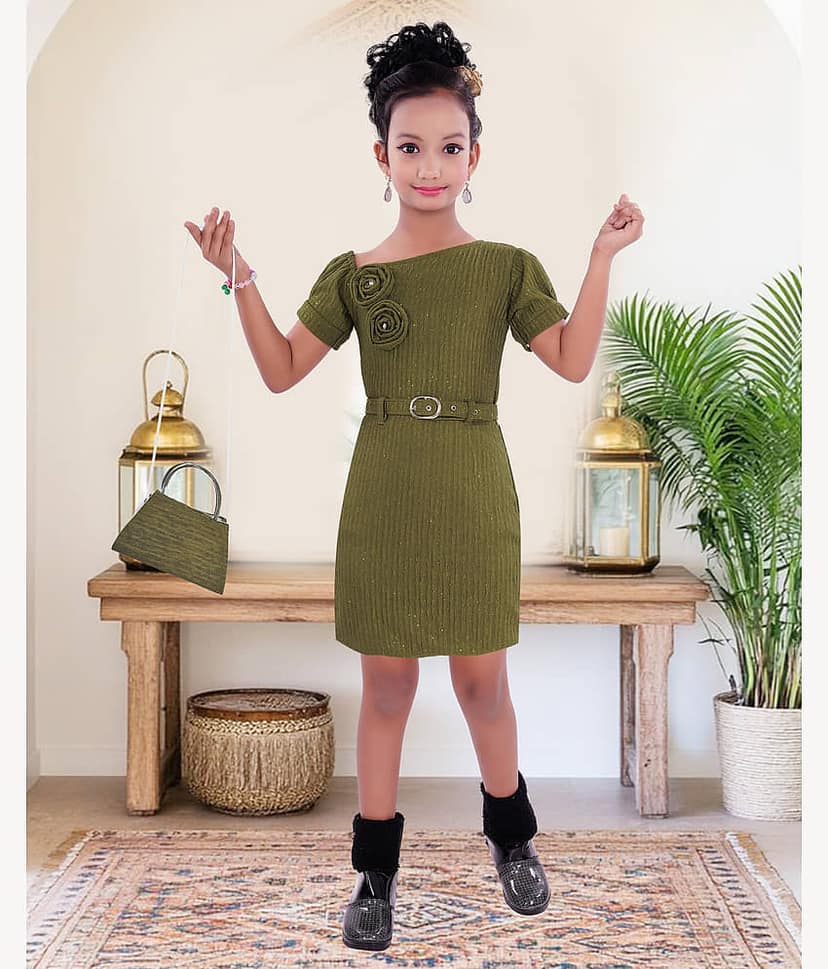 9stiches Cotton Blend Dress For Girls ( Pack of 1 , Green )