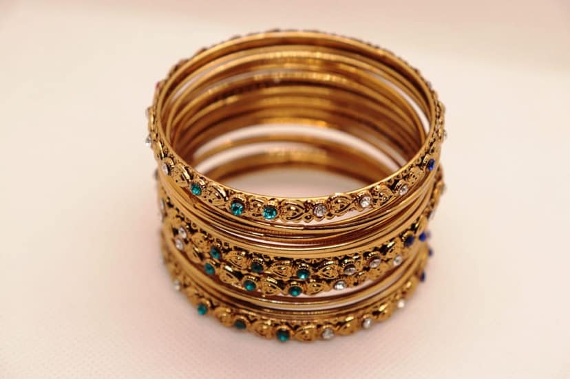 Gold Plated Kundan Bangles Set for Women (Set of 6) view 5