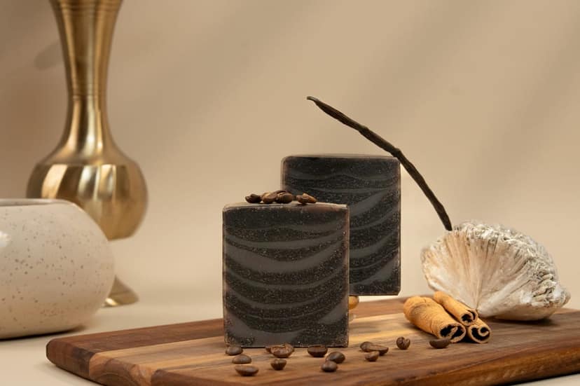 Fynakaa Coffee Vanilla Cinnamon Soap | Handmade Cold Processed Soap for Exfoliation, Tanning & Oily Skin | Natural, Organic & Paraben-Free | For Men & Women, All Skin Types (100gms Pack Of 1) view 2