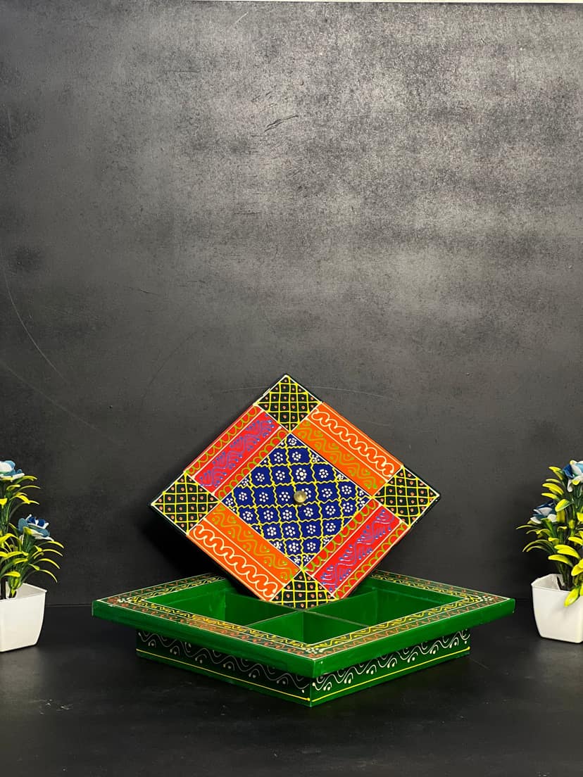 GREEN HAND PRAINTED DRY FRUIT BOX / HOME DECOR / RESTAURANT DECOR/ OFFICE DECOR/ TABLE DECOR/DRAWING ROOM DECOR / GIFT ITEM