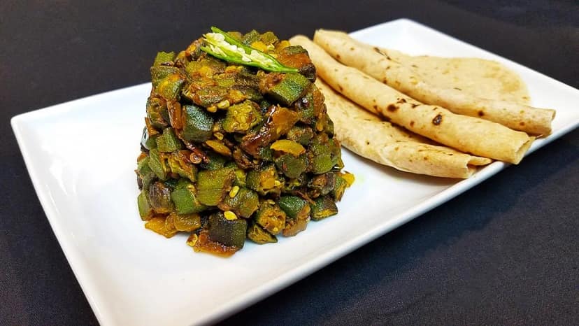 Bhindi Dry Fry wali Thali
