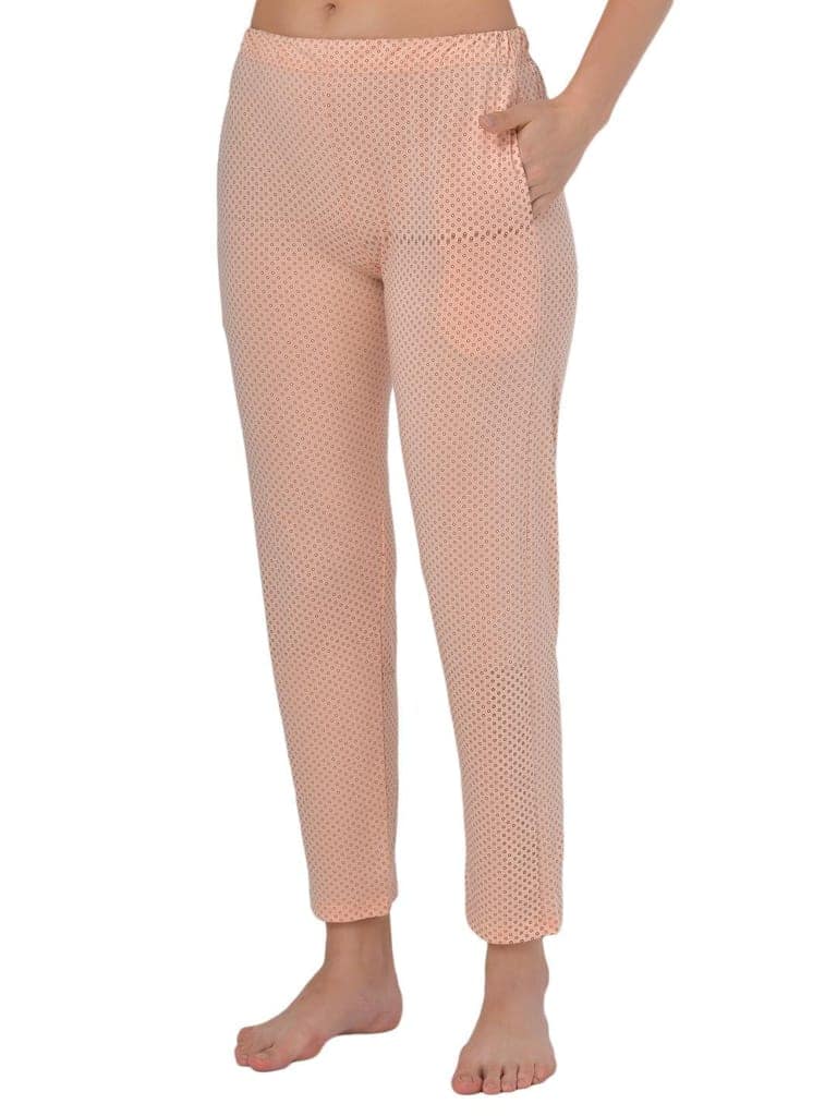 Klamotten Women's Peach Allover Printed Top Pyjama Set N33H view 5