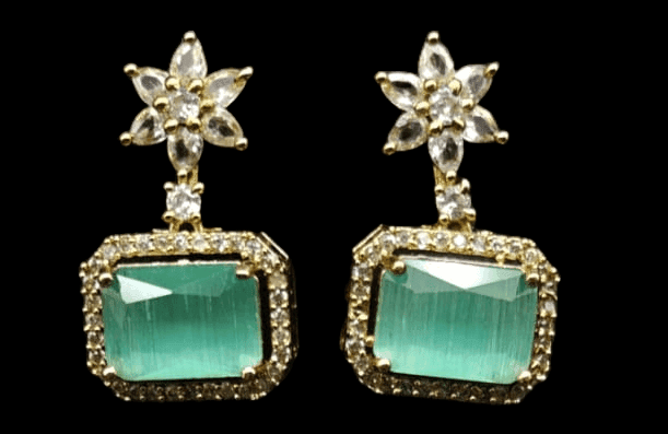"Stunning Green and White Cubic Zirconia Necklace and Earring Set in Gold Plated Metal" view 2