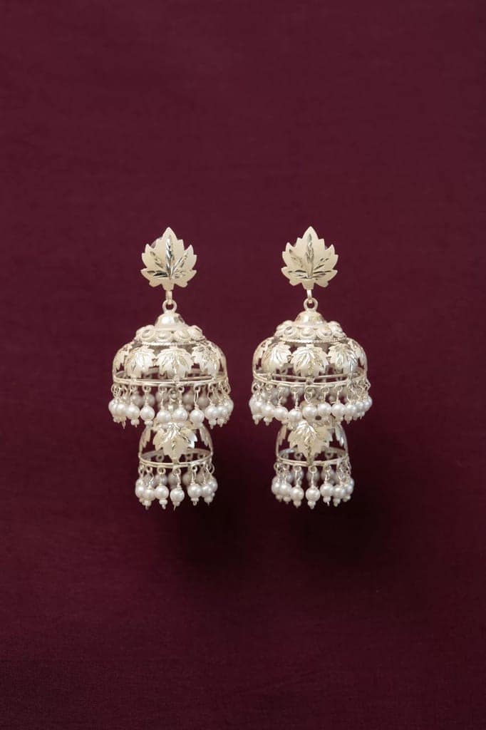 Domanzil Earring view 2