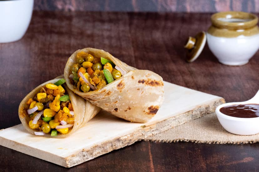 Mixed veg wheat roll