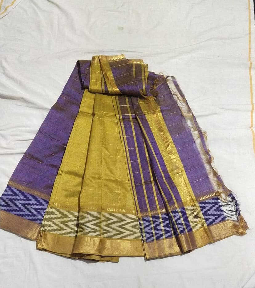 POCHAMPALLI SAREE BORDER COTTON/PATTU Yellow and Purple Handloom Saree With Blouse Piece view 2