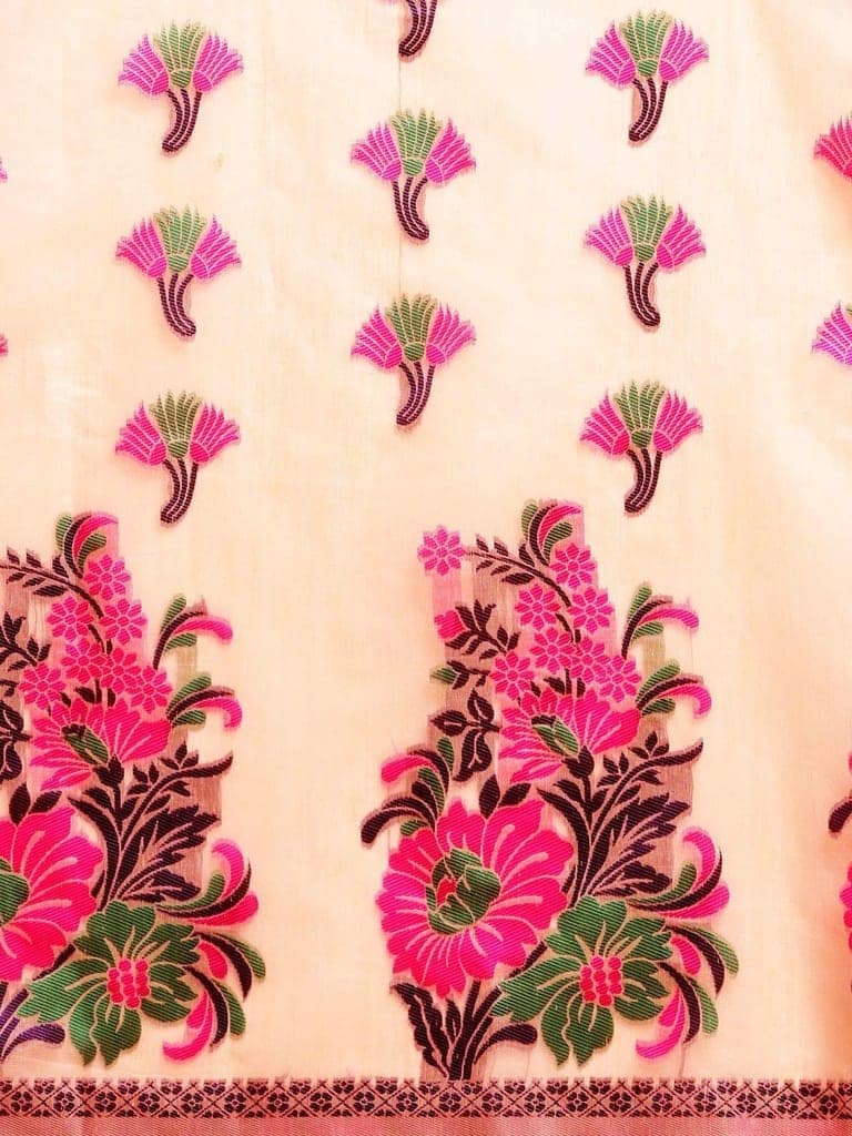 Women's Cotton Jamdani Saree With Unstiched Blouse Piece view 4
