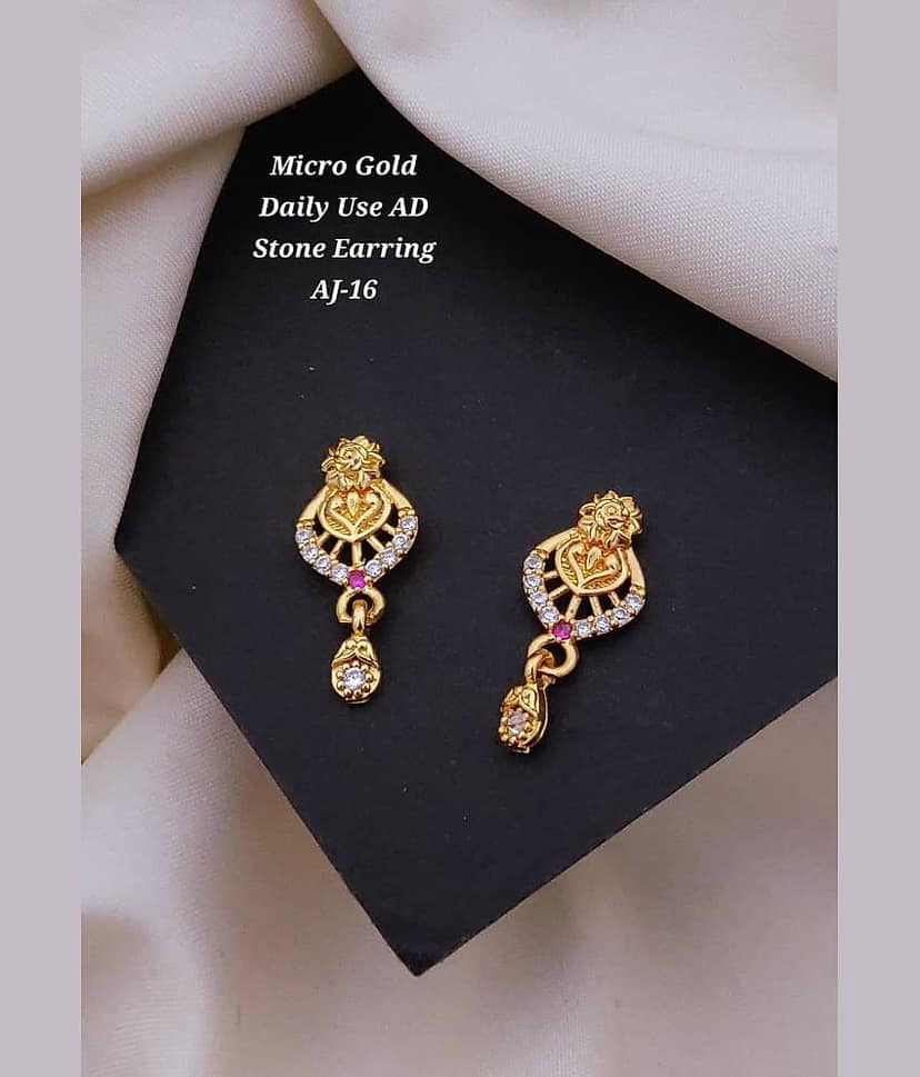Shivay Fashion Gold Jhumki Earrings ( Pack of 1 )