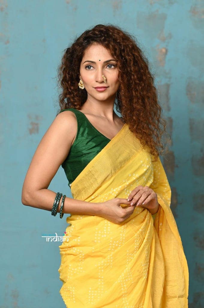 Tyohaar Exclusive ~ Handloom Pure Cotton Paithani With Hand Bandhani Work and Revival Aswali Pallu ~ Sunshine Yellow view 3