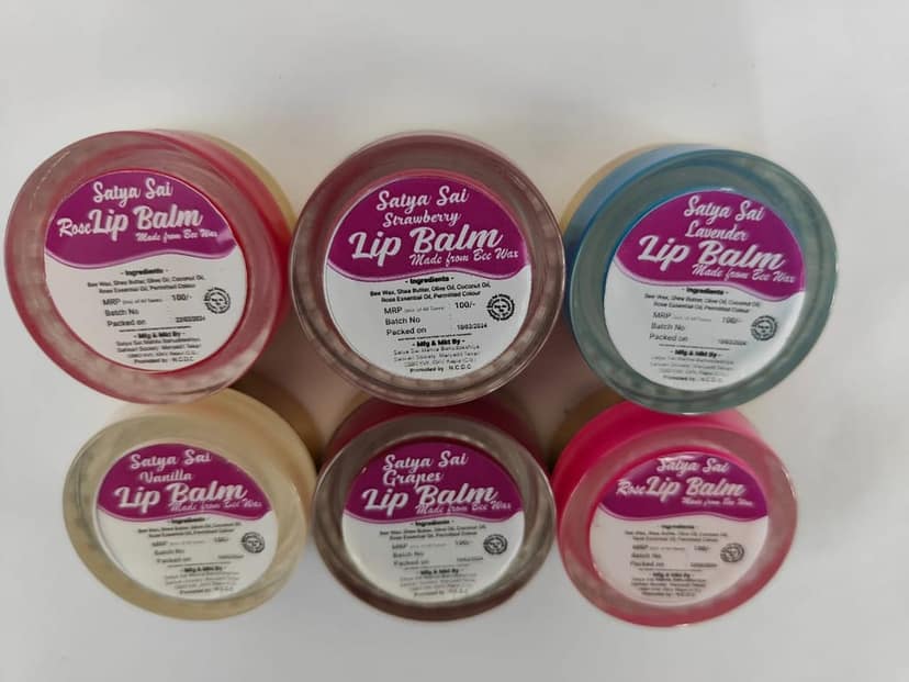 Lip Balm Pack of 6 view 3