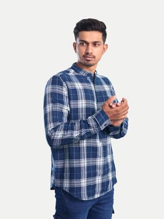 Men Navy Checked Regular Fit Casual cotton Shirt