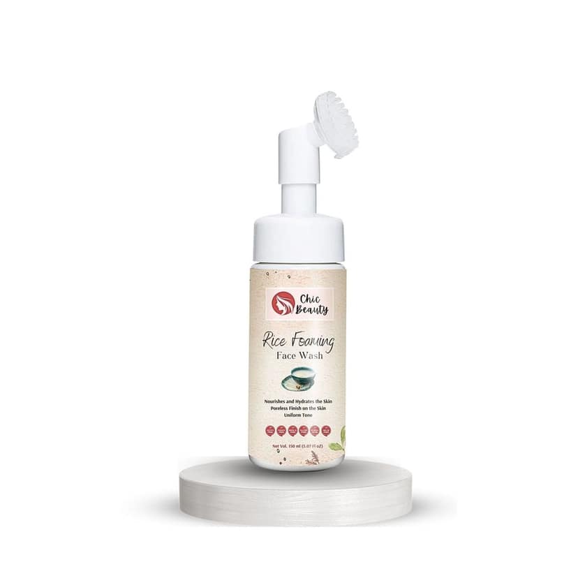 Chic Beauty 2 Foaming Face Wash Kit with Built-in Silicone Brush (Skin Brightening Foaming Face Wash 150ml + Ubtan Foaming Face Wash 150ml) view 2