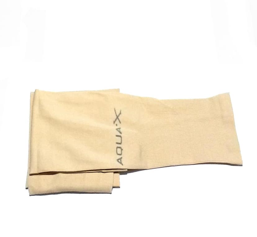 Nawani Ice Skin and UV-Cut Aqua-X, Cool Wristlet 1 Pair Arm Sleeves view 3