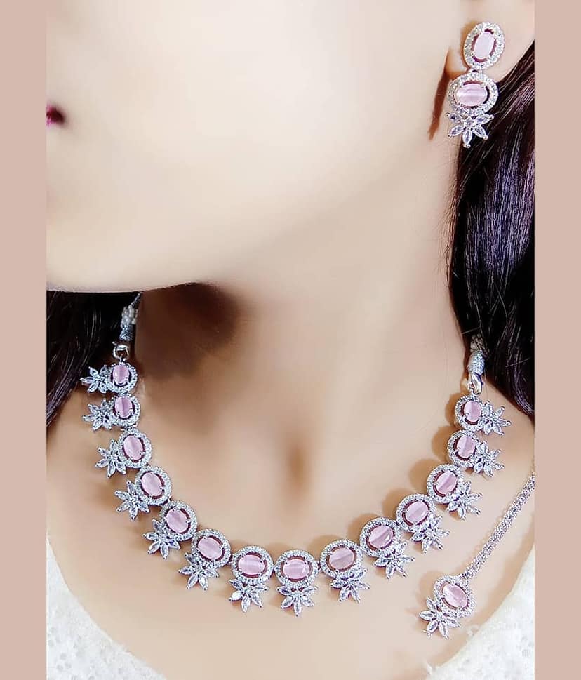 Ladymania Pink Alloy Necklace Set ( Pack of 1 )