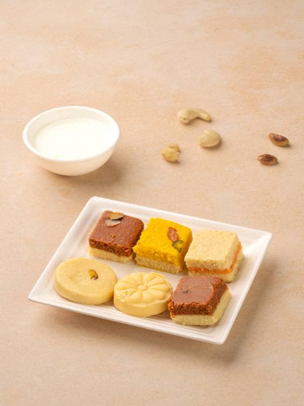 ASSORTED SPL MILK SWEETS '250 GMS'