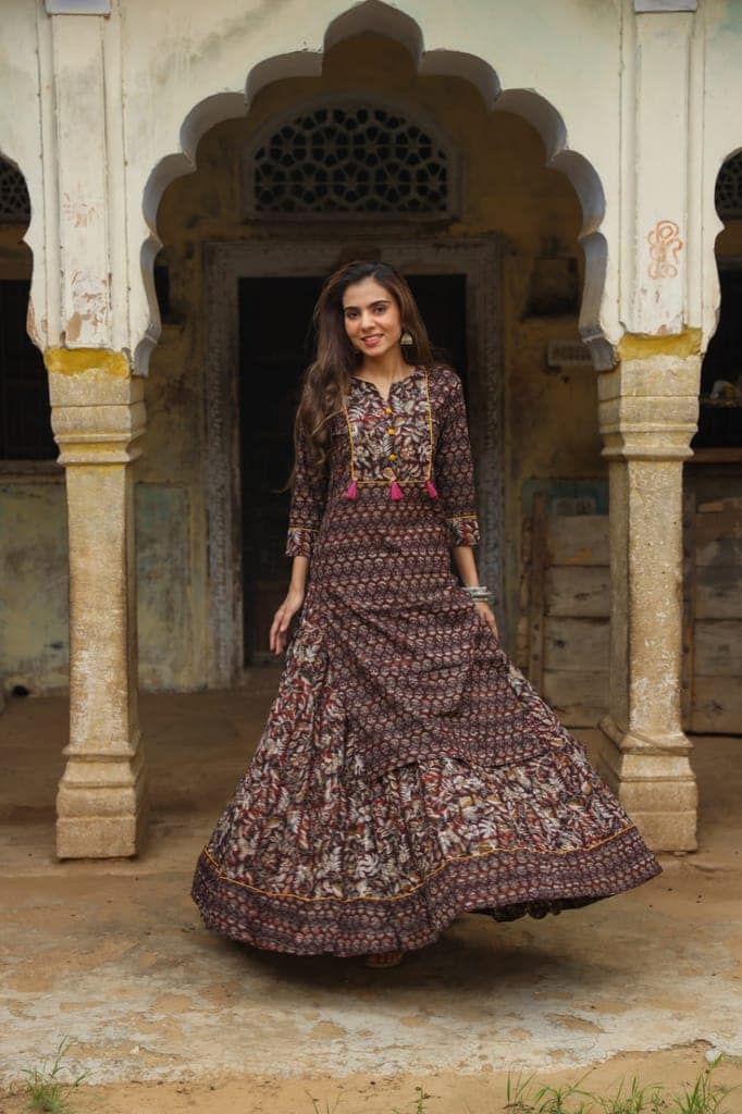 Cotton Skirt and Kurti Set (Size: 38-46) Brown Color Handblock Bagru Print-2195 view 3