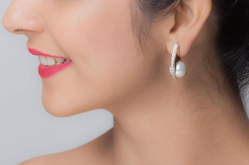 Hooked Claw Pearl Earrings view 3