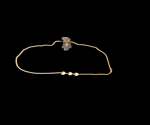 Elegant Gold Necklace with Exquisite Design view 2