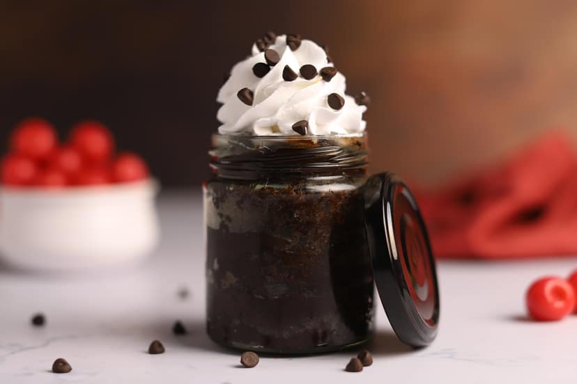 Chocolate chip jar cake