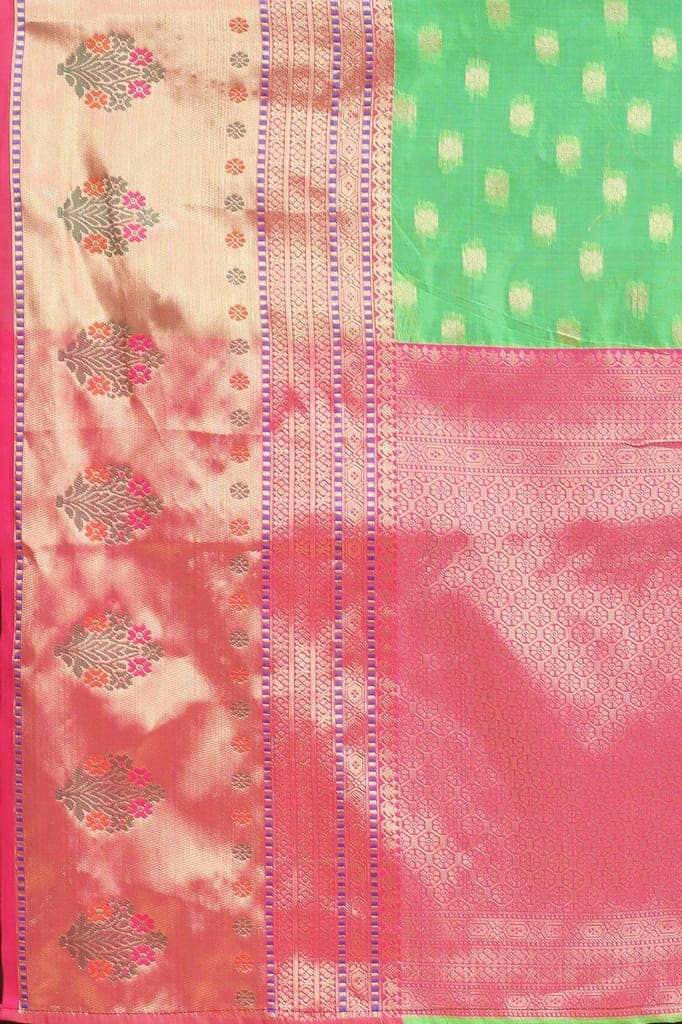 Women's Ethnic Motifs Art Silk Saree With Blouse Piece view 6