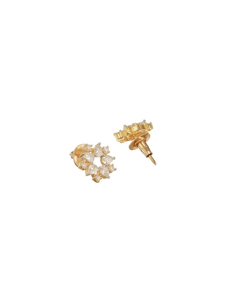 Gold Toned Cubic Zircon Studded Halo Designer Minimal Locket Pendant Jewellery Set view 8
