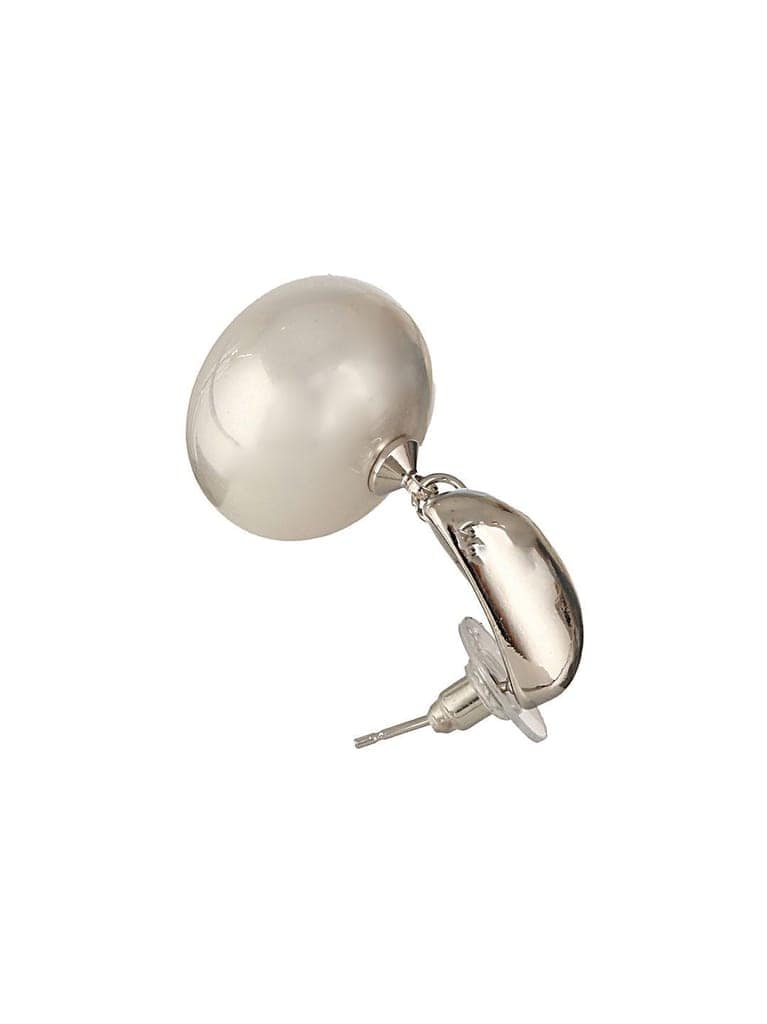 Anti-Tarnish Silver Plated Tiangular Pearl Drop minimal Earrings view 6