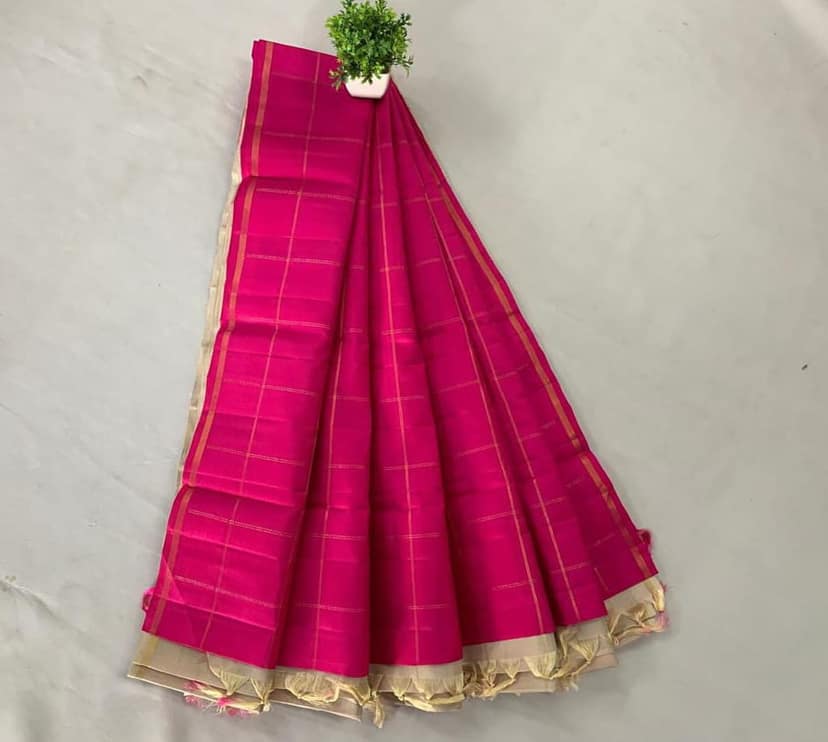 NVDHDSS037- CREAM COLOR DOBBY SILK SAREE view 3