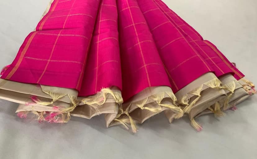 NVDHDSS037- CREAM COLOR DOBBY SILK SAREE view 5