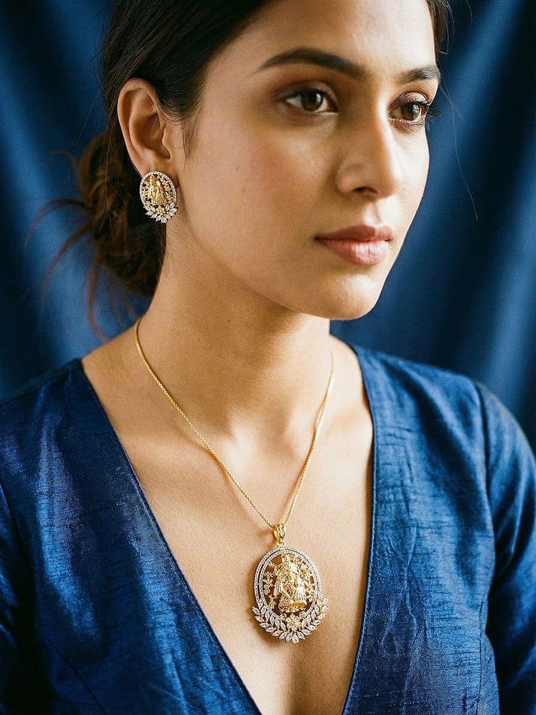 Gold Plated AD Zircon Minimal Temple Lord Krishna Pendant Jewellery Set view 2