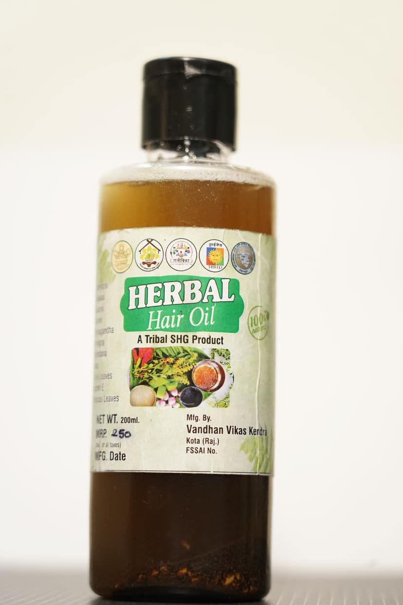 Herbal Hair Oil - Natural Hair Growth & Shine view 3